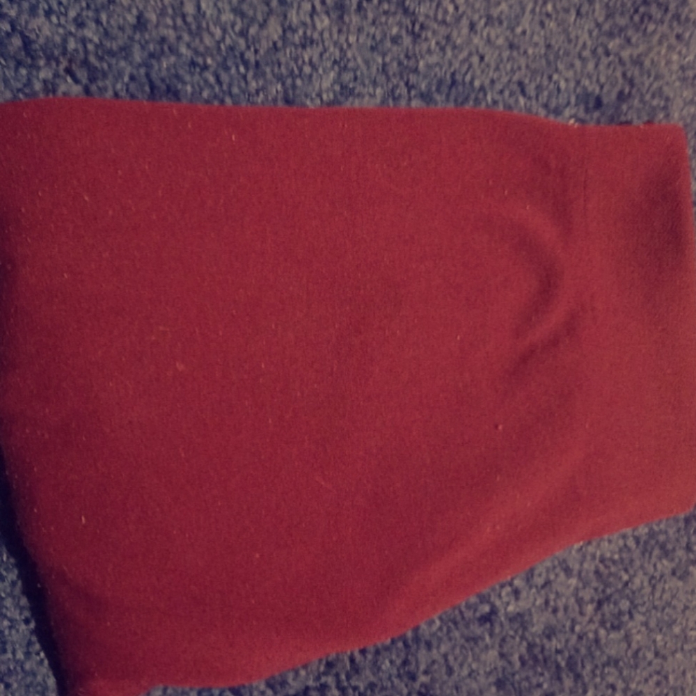 Maroon leggings